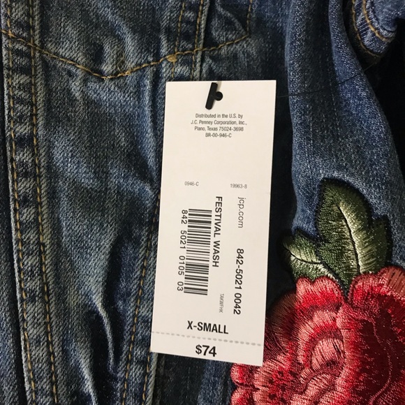 A.n.a Jean jacket WITH TAGS - Picture 2 of 4